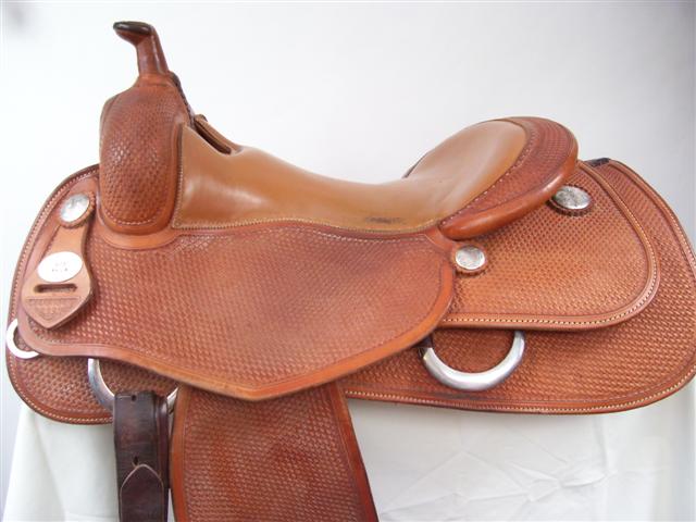 Used Saddle:- Image Number:0